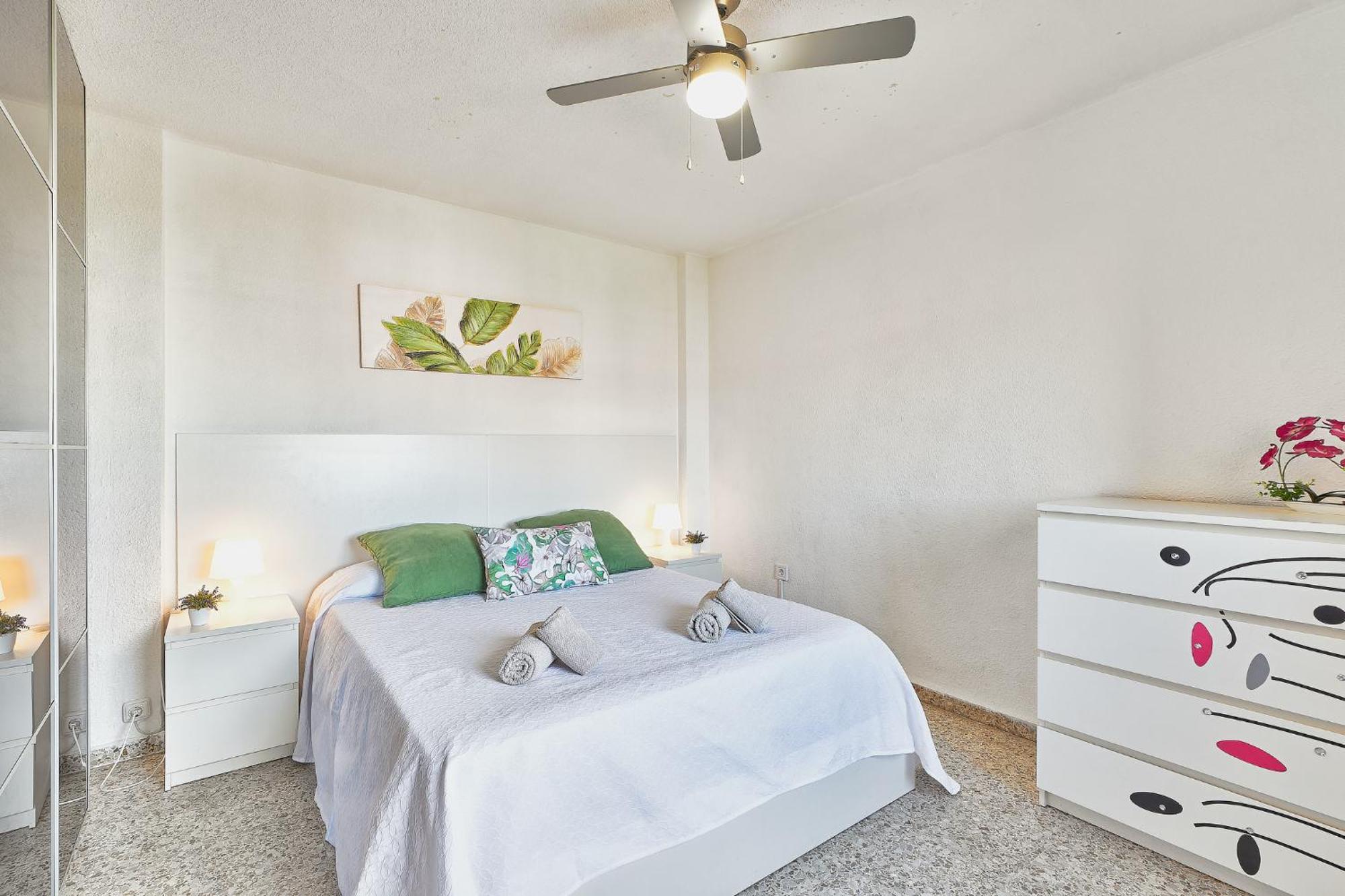 Luminoso Apartamento/ 5 Minutos De La Playa Málaga Eksteriør billede