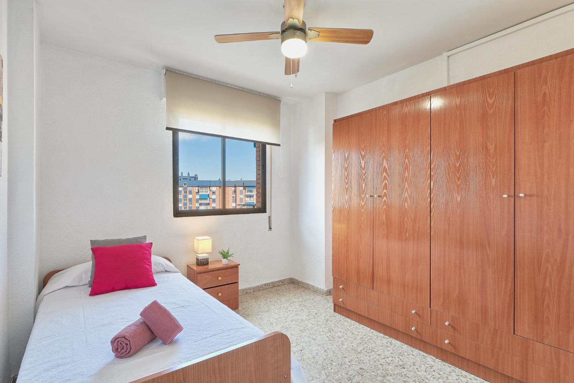 Luminoso Apartamento/ 5 Minutos De La Playa Málaga Eksteriør billede