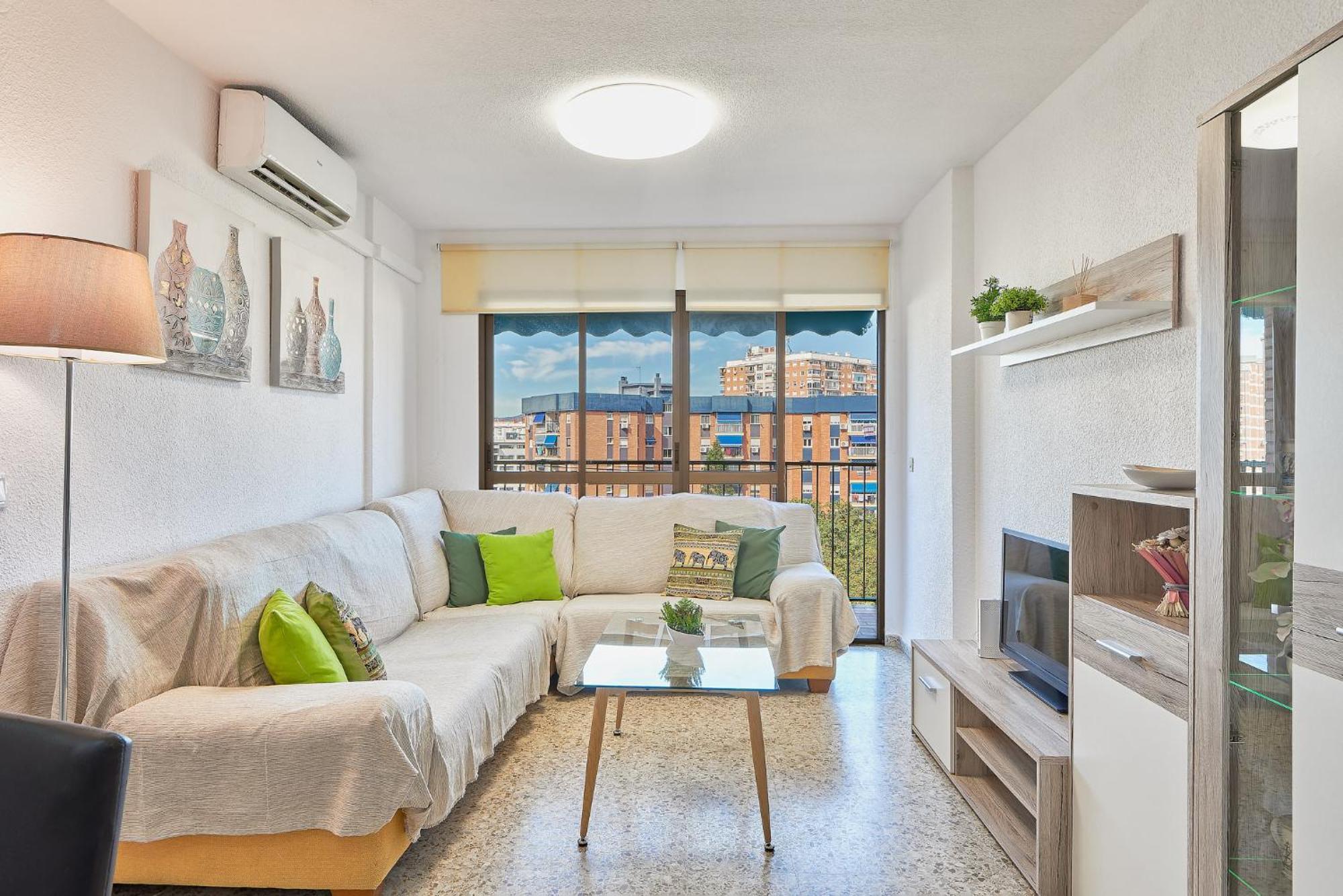 Luminoso Apartamento/ 5 Minutos De La Playa Málaga Eksteriør billede