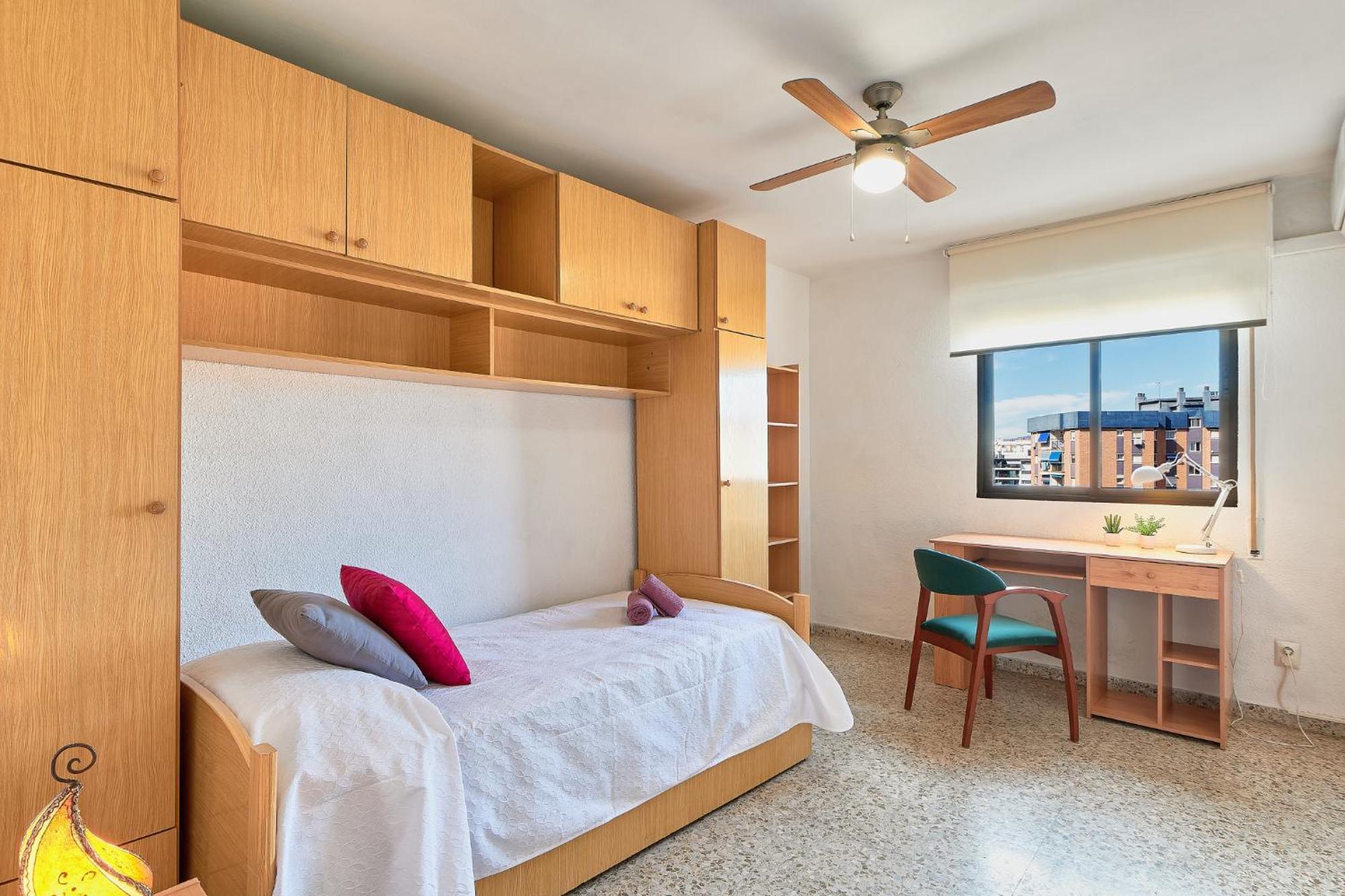 Luminoso Apartamento/ 5 Minutos De La Playa Málaga Eksteriør billede